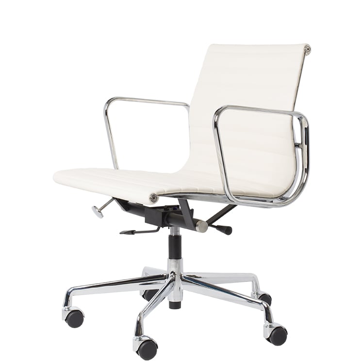 Charles Eames style, Kontorstol EA117 læder hvid