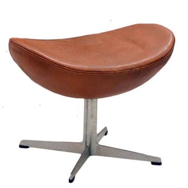 Arne Jacobsen style, Fodskammel Egg stol læder cognac